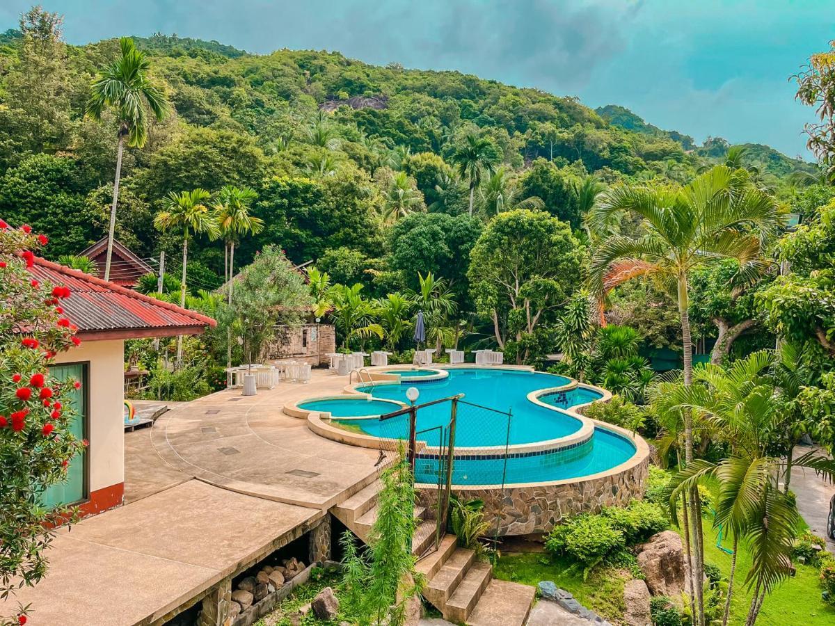 Tanouy Garden Villa Baan Khai Exterior photo